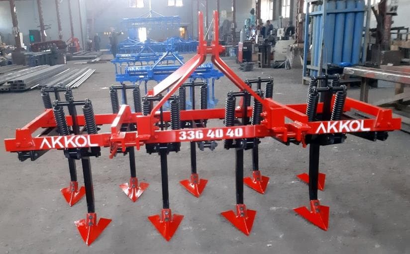 Asılır 9 Ayaklı Yaylı Kultivatör